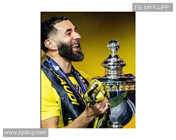 本泽马在新赛季的表现与未来发展潜力分析