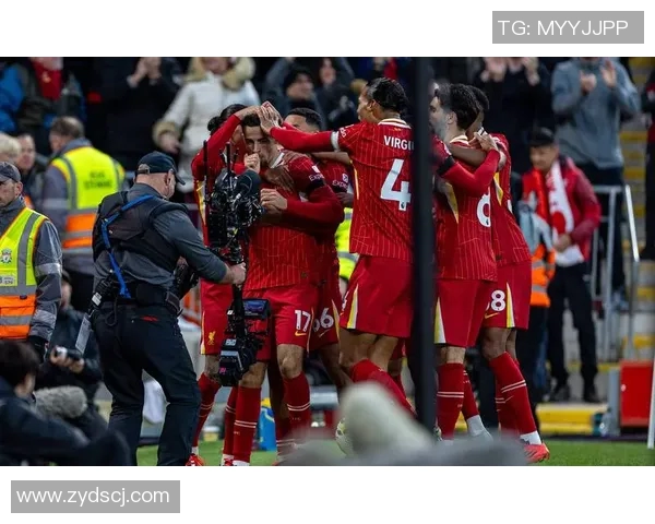 英超球队利物浦主场大胜，击败切尔西，取得五连胜