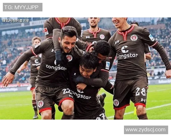 纽伦堡主场迎战沃夫斯堡两队争夺关键三分的激烈对决 纽伦堡主场迎战沃夫斯堡两队争夺关键三分的激烈对决