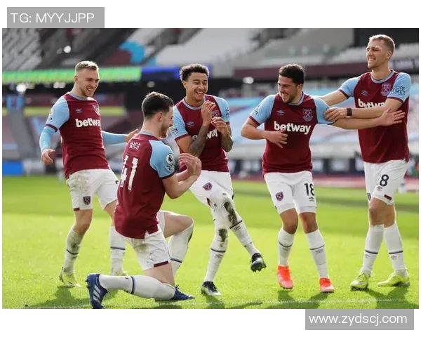 纽卡斯尔主场迎战热刺期待精彩对决双方球员状态火热斗志昂扬 纽卡斯尔主场迎战热刺期待精彩对决双方球员状态火热斗志昂扬